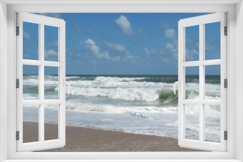Fototapeta Naklejka Na Ścianę Okno 3D - Beautiful ocean background on Atlantic coast of North Florida