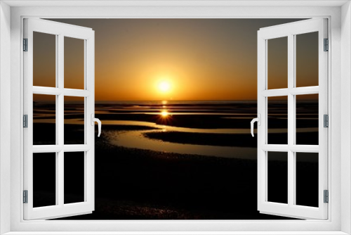 Fototapeta Naklejka Na Ścianę Okno 3D - 夕陽の浜辺