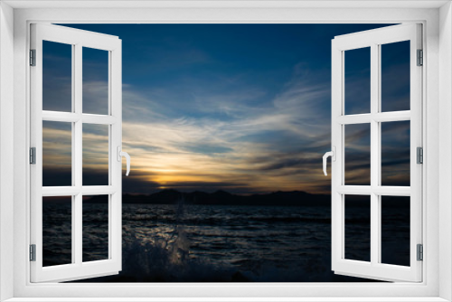 Fototapeta Naklejka Na Ścianę Okno 3D - Beautiful Sunset on Mediterranean Sea