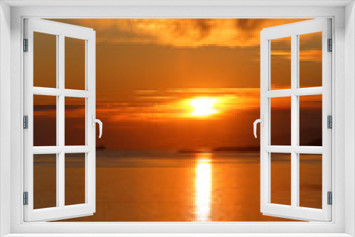 Fototapeta Naklejka Na Ścianę Okno 3D - Photo of a beautiful sunset on the sea