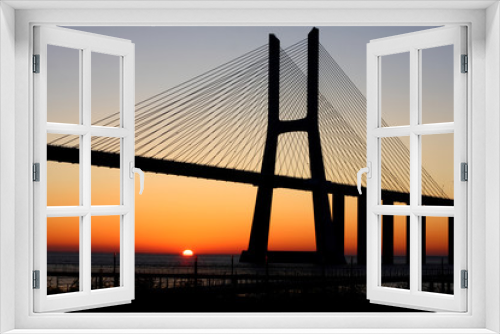 Fototapeta Naklejka Na Ścianę Okno 3D - Sunrise at Lisbon