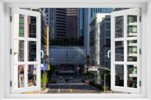 Fototapeta Naklejka Na Ścianę Okno 3D - The new normal: empty streets in San Francisco due to sheltering in place
