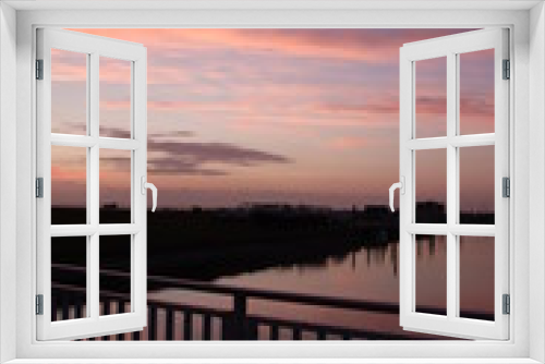 Fototapeta Naklejka Na Ścianę Okno 3D - sunset lover 4