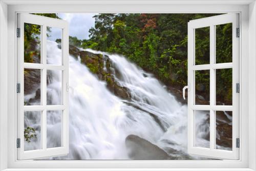 Fototapeta Naklejka Na Ścianę Okno 3D - Charpa Falls, Kerala - A long exposure shot.