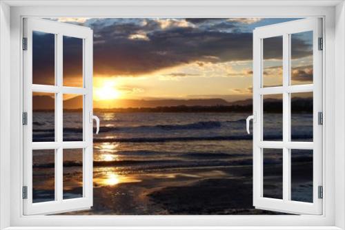Fototapeta Naklejka Na Ścianę Okno 3D - Sunset at Salou beach