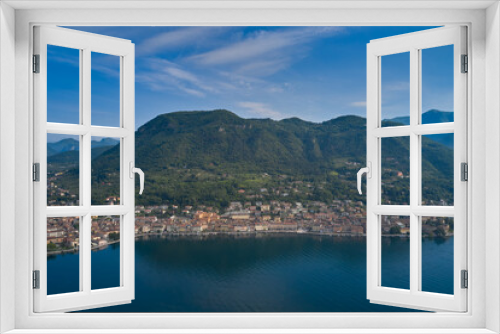 Fototapeta Naklejka Na Ścianę Okno 3D - Aerial view of the city of Salò, Lake Garda, Italy