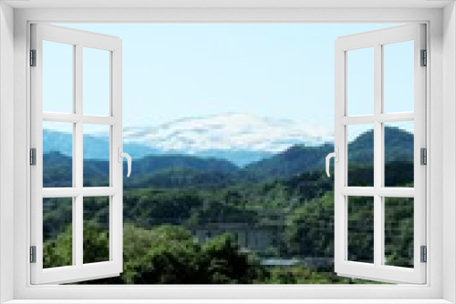 Fototapeta Naklejka Na Ścianę Okno 3D - 寒河江川と月山　