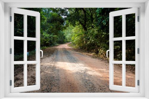 Fototapeta Naklejka Na Ścianę Okno 3D - Jungle path to Starfish beach on Phu Quoc