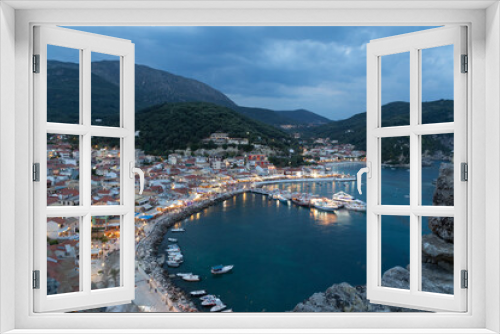 Fototapeta Naklejka Na Ścianę Okno 3D - parga tourist resort in greece sea beach summer holidays