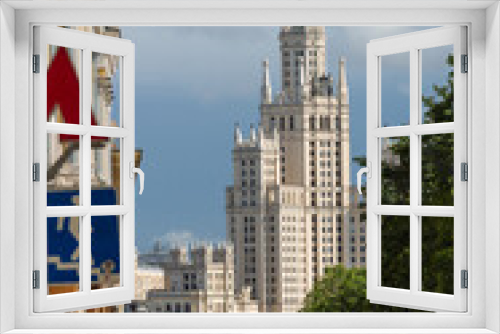 Fototapeta Naklejka Na Ścianę Okno 3D - Photography of Moscow cityscape at daylight. Stalinist neoclassical style house on the Kotelnicheskaya embankment