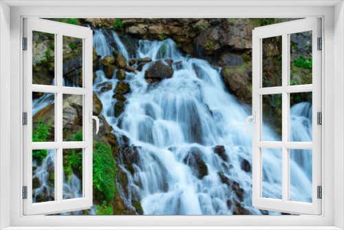 Fototapeta Naklejka Na Ścianę Okno 3D - Tomara Waterfall in Gumushane, Turkey
