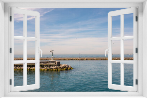 Fototapeta Naklejka Na Ścianę Okno 3D - pier in the port