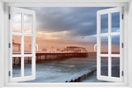 Fototapeta Naklejka Na Ścianę Okno 3D - Sunset over the pier