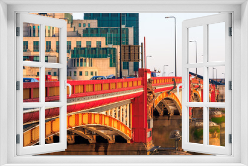 Fototapeta Naklejka Na Ścianę Okno 3D - Vauxhall Bridge and MI6 building in London