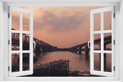 Fototapeta Naklejka Na Ścianę Okno 3D - bridge at sunset 