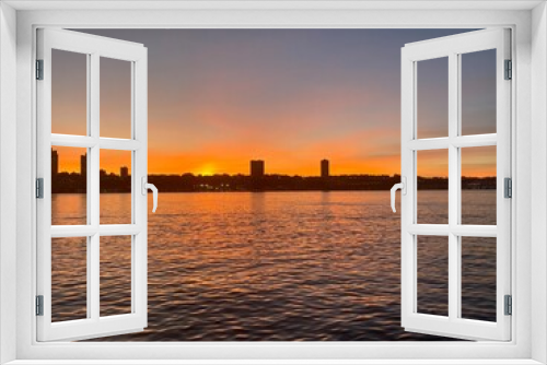 Fototapeta Naklejka Na Ścianę Okno 3D - sunset over manhattan