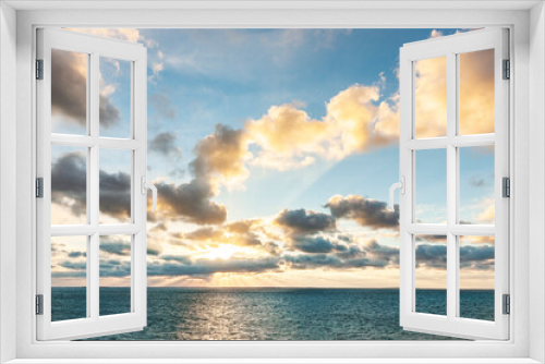 Fototapeta Naklejka Na Ścianę Okno 3D - Schöner Sonnenuntergang am Meer