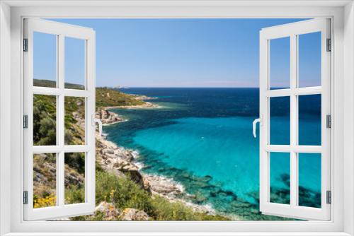 Fototapeta Naklejka Na Ścianę Okno 3D - Turquoise sea and rugged coast of Corsica