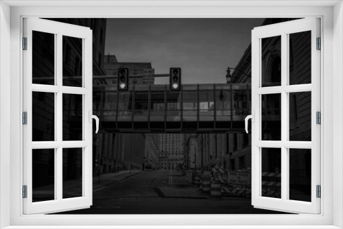Fototapeta Naklejka Na Ścianę Okno 3D - Urban Decay
