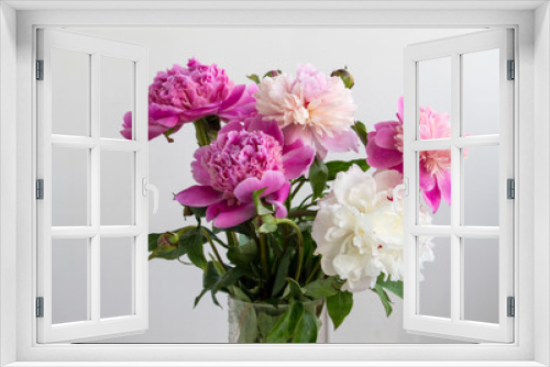 Fototapeta Naklejka Na Ścianę Okno 3D - bouquet of pink and white peonies blooming