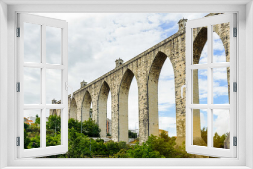 Fototapeta Naklejka Na Ścianę Okno 3D - It's Famous archeduct in Lisbon, Portugal