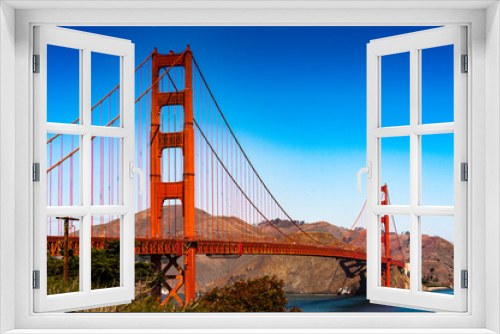 Fototapeta Naklejka Na Ścianę Okno 3D - It's Golden Gate Bridge, San Francisco, California, United States of America