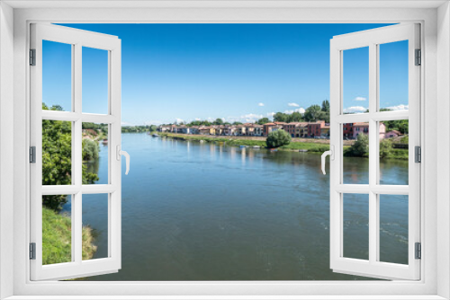 Fototapeta Naklejka Na Ścianę Okno 3D - The Ticino River in Pavia