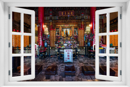 Fototapeta Naklejka Na Ścianę Okno 3D - Interior of Cih Ji Palace Temple by the Lotus Pond, Kaohsiung, Taiwan