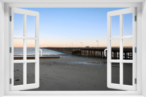 Fototapeta Naklejka Na Ścianę Okno 3D - The Solent strait view from town of Ryde, Isle of Wight, England