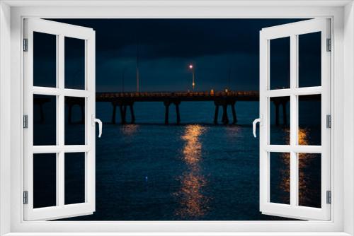 Fototapeta Naklejka Na Ścianę Okno 3D - pier at night