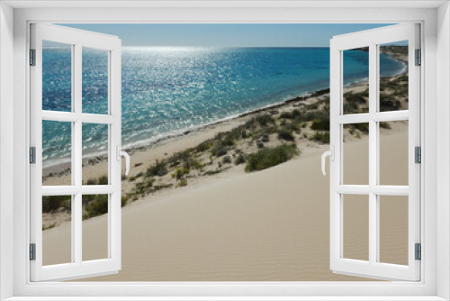 Fototapeta Naklejka Na Ścianę Okno 3D - Sunny remote seascape