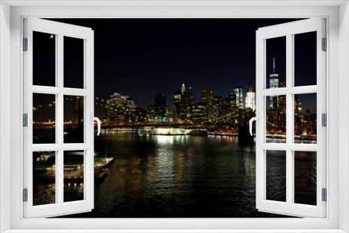 Fototapeta Naklejka Na Ścianę Okno 3D - New York, NY, U.S.A. - Night view of Brooklyn Bridge and Manhattan