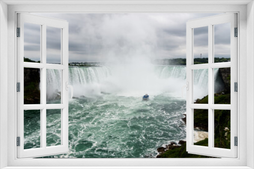Fototapeta Naklejka Na Ścianę Okno 3D - Niagara Falls in summer time