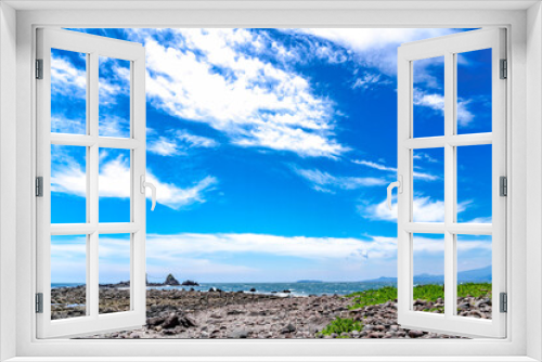 Fototapeta Naklejka Na Ścianę Okno 3D - 【神奈川県 真鶴岬】強風で白く波立つ海