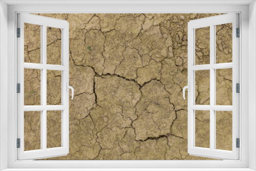 Fototapeta Naklejka Na Ścianę Okno 3D - Risse im Boden durch Trockenheit und Dürre