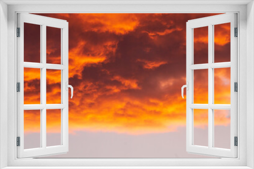 Fototapeta Naklejka Na Ścianę Okno 3D - Sonnenuntergang mit feuerroten Wolken