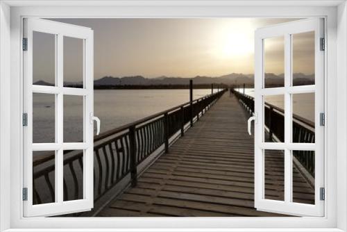 Fototapeta Naklejka Na Ścianę Okno 3D - wooden pier at sunset
