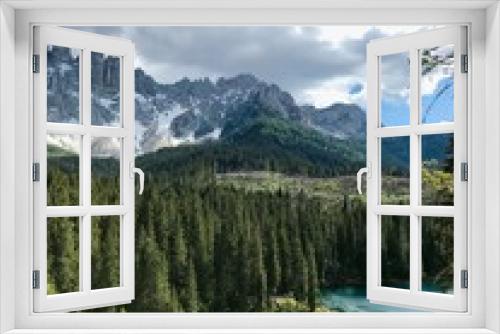Fototapeta Naklejka Na Ścianę Okno 3D - Lake Karer in South Tyrol