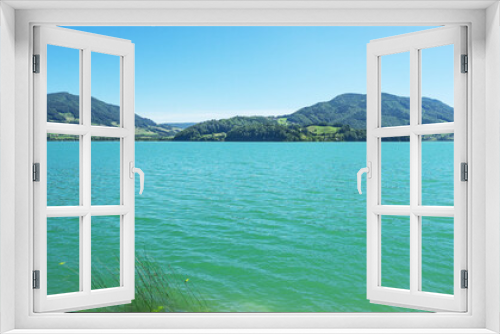 Fototapeta Naklejka Na Ścianę Okno 3D - Panoramic view of the beautiful Mondsee lake in Austria