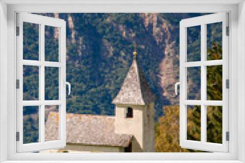 Fototapeta Naklejka Na Ścianę Okno 3D - Kleine romantische Kapelle