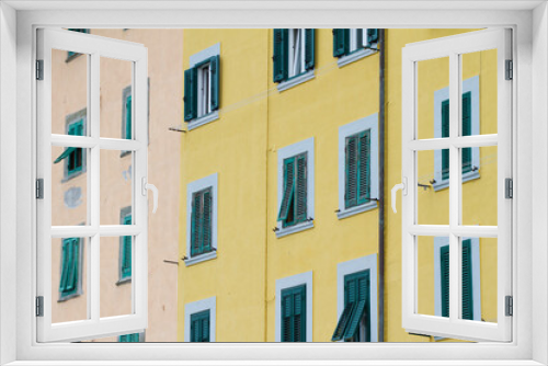 Fototapeta Naklejka Na Ścianę Okno 3D - Houses in Livorno on the Ligurian Sea on the western coast of Tuscany, Italy