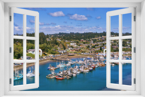 Fototapeta Naklejka Na Ścianę Okno 3D - Aerial of harbor in Newport, Oregon
