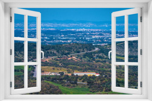 Fototapeta Naklejka Na Ścianę Okno 3D - Setubal city view from Arrabida Natural Park Hill, in Portugal