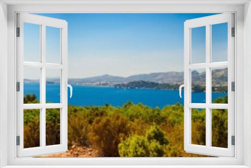 Fototapeta Naklejka Na Ścianę Okno 3D - rade de Toulon