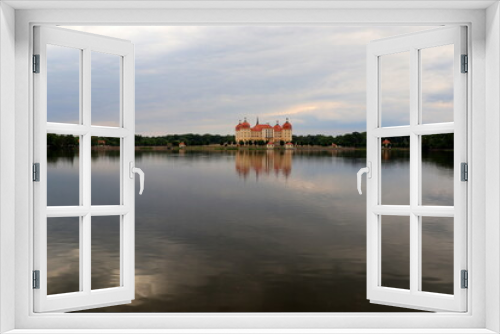 Fototapeta Naklejka Na Ścianę Okno 3D - Wasserschloss Moritzburg in Sachsen