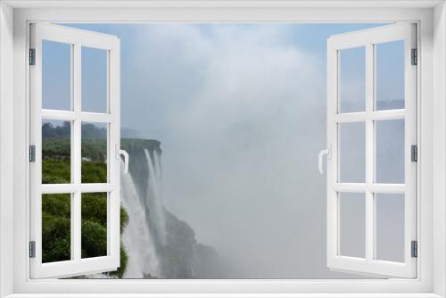 Fototapeta Naklejka Na Ścianę Okno 3D - Iguazú Falls, Argentine side. The devils throat.