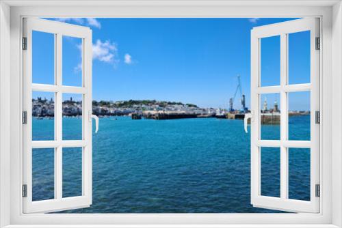 Fototapeta Naklejka Na Ścianę Okno 3D - St Peter Port Harbour, Guernsey Channel Islands