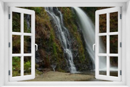 Fototapeta Naklejka Na Ścianę Okno 3D - 銀山の滝