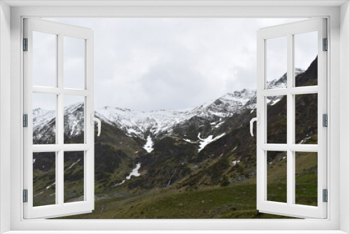 Fototapeta Naklejka Na Ścianę Okno 3D - mountain landscape in the  Carpathians

