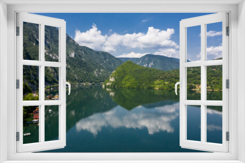 Fototapeta Naklejka Na Ścianę Okno 3D - Percac lake view in Serbia